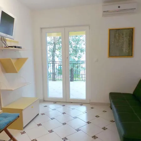 Apartment One-bedroom In Ii *