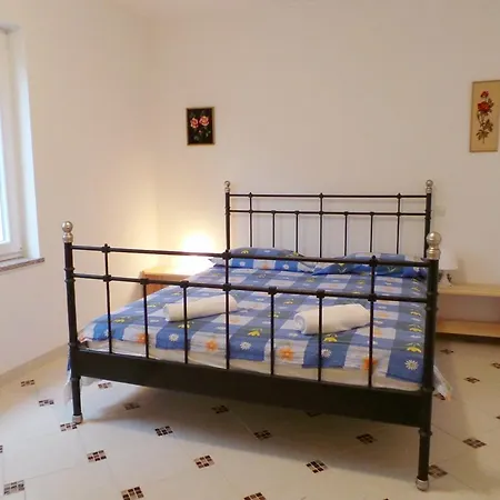 Apartment One-bedroom In Ii